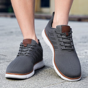 Plus-size Mens Shoes Flyknit Mesh Shoes Casual Sports Shoes