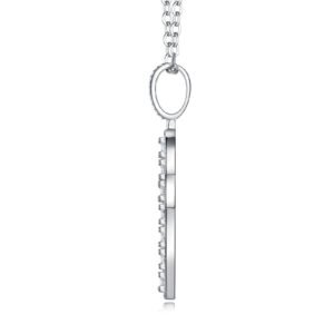A Luxurious And Fashionable Minimalist Jewelry Pendant Necklace Set With Top-quality Moissanite, Made Of S925 Silver Electroplated With Platinum.
