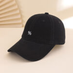 Spring And Summer Percentage Men's And Women's Versatile Solid-color Baseball Caps For Outdoor Casual Sun Protection, With Earflaps That Can Be Tied Up.