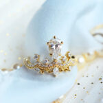 Vintage Crown Design Pear Cut Simulated Moissanite Engagement Ring
