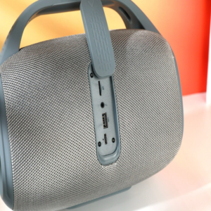 Portable Speakers With Dynamic Colourful LED Lights