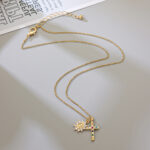 Womens New High-End Necklace With Colored Gemstone Inlays