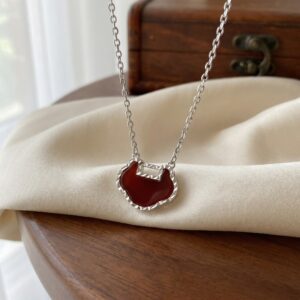 925 Sterling Silver Elegant Silver Necklace Featuring a Red Carnelian Longevity Lock Pendant