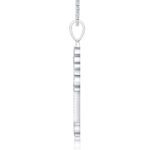 A Luxurious And Fashionable Minimalist Jewelry Pendant Necklace Featuring Top-quality Moissanite, Made Of S925 Silver Electroplated With Platinum.