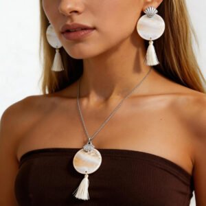 Shell-shaped Round Tassel Earrings And Necklace Jewelry Set