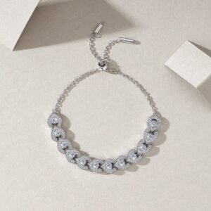 A Luxurious And Fashionable Minimalist Jewelry Bracelet Featuring Top-quality Moissanite, Made Of S925 Silver Electroplated With Platinum.