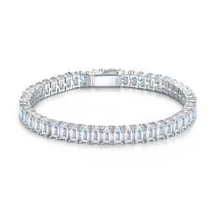 A Luxurious And Fashionable Minimalist Jewelry Bracelet Featuring Top-quality Moissanite, Made Of S925 Silver Electroplated With Platinum.