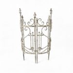 Sungmor 31.1 By 28.34 Iron Garden Fence, Pretty Vintage Green Rustic Style Decorative Fence Pannels, Outdoor Yard Landscape Pathway Border Panels Anti Animal Flowers Plants Barrier Climbing Trellis