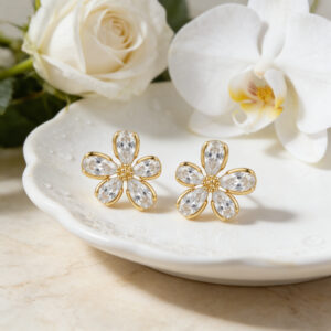 925 Sterling Silver Elegant Pear-Cut Crystal Floral Stud Earrings with Gilded Finish
