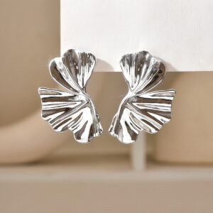 Ins Viral Luxury Earrings, High-End Beach Vacation Style, Geometric Bold Studs & Hoops For Women