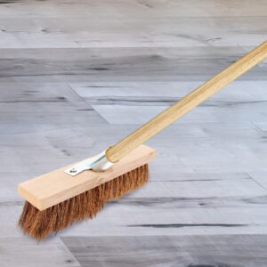 Rigid Wire Garden Brush With Handle, Sturdy And Large For Sweeping The Yard.