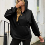 Fisoew Women's Hoodies Oversized Sweatshirts Casual Long Sleeve Side Slit Pullover Tops Fall Winter Outfits With Pocket