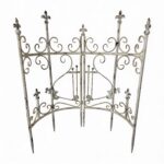 Sungmor 31.1 By 28.34 Iron Garden Fence, Pretty Vintage Green Rustic Style Decorative Fence Pannels, Outdoor Yard Landscape Pathway Border Panels Anti Animal Flowers Plants Barrier Climbing Trellis