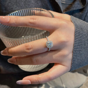 S925 Sterling Silver 1 Carat Moissanite Four-Prong Square Ring For Women, Luxury Shiny, Light Luxury & Versatile