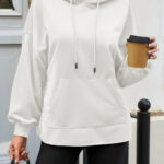 Fisoew Women's Hoodies Oversized Sweatshirts Casual Long Sleeve Side Slit Pullover Tops Fall Winter Outfits With Pocket