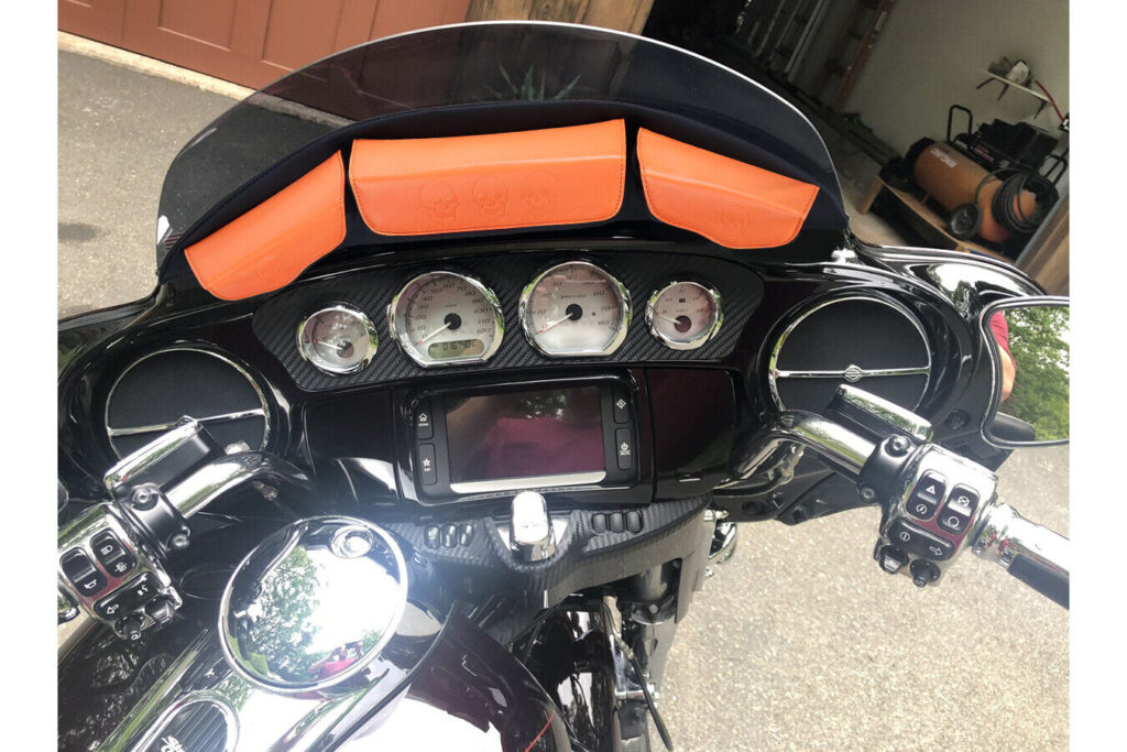 3 Pocket Windshield Bag Fairing Pouch For H Arley Electra Glide 2014 2023
