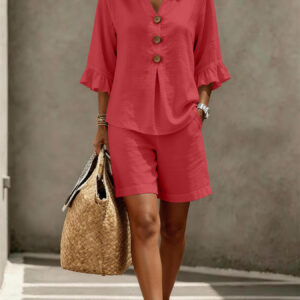 Womens Two-Piece Set Buttoned V-Neck Ruffle-Trim Top And Shorts