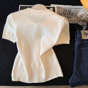 Kochis Uniquely Beautiful Summer Knit Bottoming Shirt