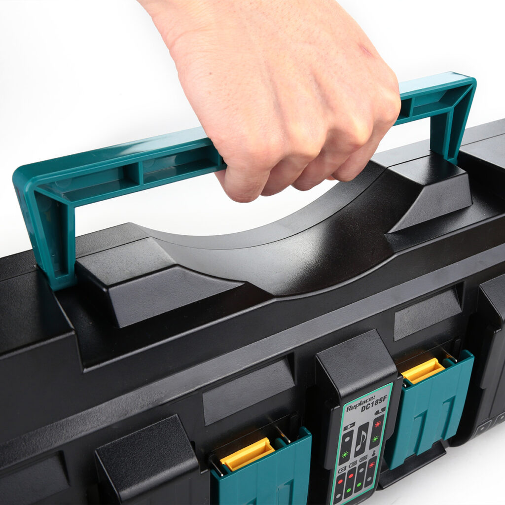 Four-slot Fast Charger