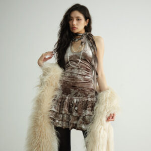 High-fashion Velvet Off-shoulder Lace-trimmed Mini Skirt