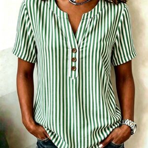 Simple And Chic Striped Short-sleeve Fashion Shirt
