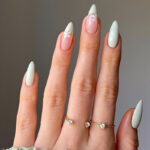 French-style Floral Rhinestone Chain Fake Nails For Women