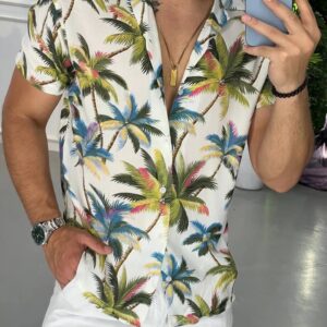 Hawaiian-style Printed Short-sleeve Shirt