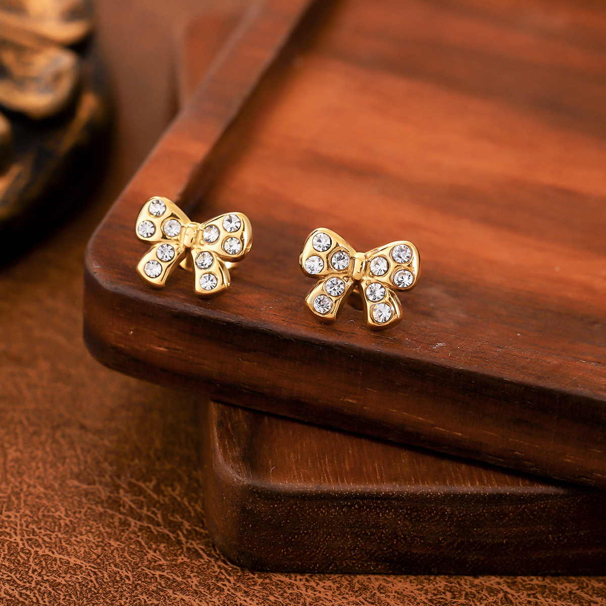 New Half Sunflower Stud Earrings, Minimal French Vintage High-End Designer Elegant Stainless Steel Ear Jewelry For Women