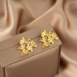 Women INS Casual Petal Stainless Steel Earrings, Rotatable Leaf 18K Gold Plated Titanium Steel Versatile Elegant Studs