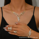 Cross-Border Foreign Trade Retro Jewelry Exaggerated Necklace Set Luxury Crystal Jewelry Banquet Dress Accessories Factory Direct Supply