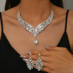 Cross-Border Foreign Trade Retro Jewelry Exaggerated Necklace Set Luxury Crystal Jewelry Banquet Dress Accessories Factory Direct Supply