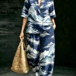 Loose V-neck Sleeveless Striped Casual Suit