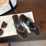 Women's Black Studded Thong Slippers, Soft Sole Casual Minimalist High Heel Flip Flops, 2026 New, Outdoor Summer Wear