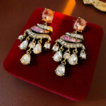 Silver Needle Crystal Diamond Tassel Earrings Women Vintage Rhombus Fringe Light Luxury Studs
