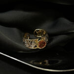 Court-style Vintage Pigeons-blood Ruby Gold Ring