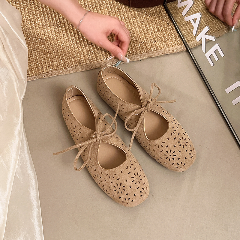French Style Cutout Embossed Mary Janes, Women Flat Elegant Low Cut Flats, 2026 Summer New Arrival