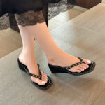 Women's Black Studded Thong Slippers, Soft Sole Casual Minimalist High Heel Flip Flops, 2026 New, Outdoor Summer Wear