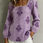 Womens Casual Long-sleeve Square-neck Top With A Standard Digital Print