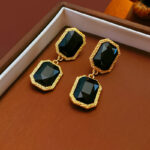 Silver Needle Crystal Diamond Tassel Earrings Women Vintage Rhombus Fringe Light Luxury Studs