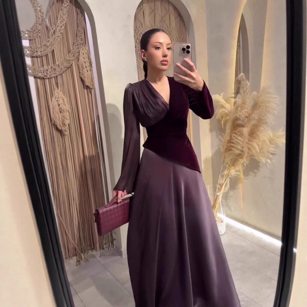 Womens Elegant Waist-cinching Long Dress