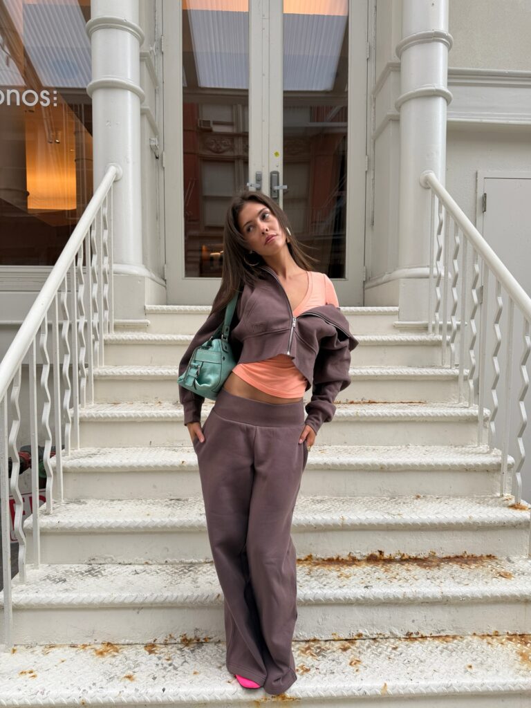 Womens Cropped Zip-up Hoodie And Pants Set