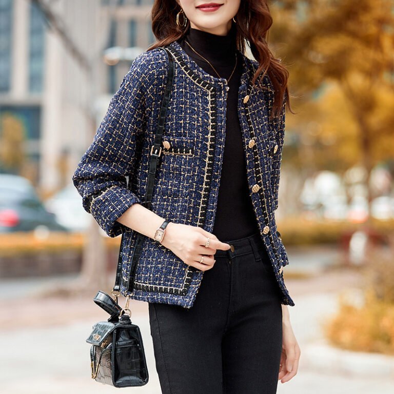 Female Solid Color Chanel-style Wool Short Coat