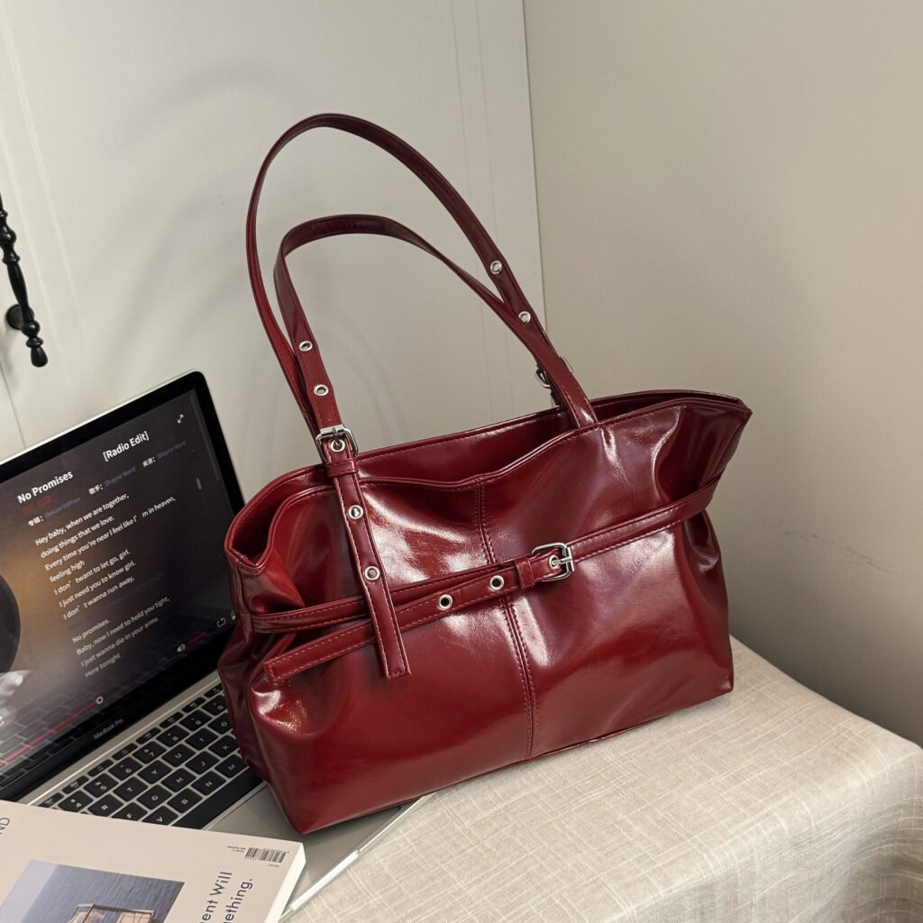 Retro Korean-style Leather-buckle Handbag With Shoulder Strap