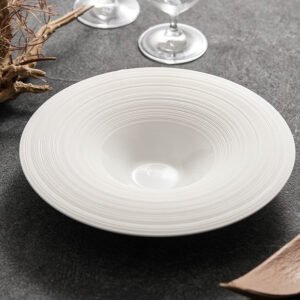 Drawn-line Ceramic Soup Plate Round Dish